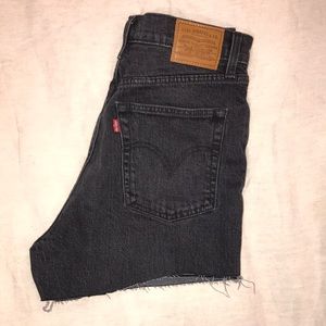 NWT LEVIS CUTOFF rib cage jean shorts